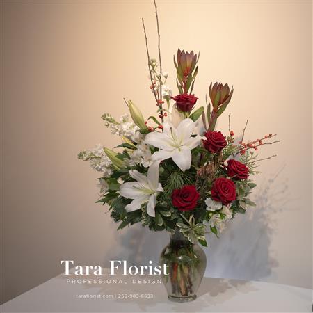 Tara Florist in St. Joseph & Benton Harbor 269-983-6533